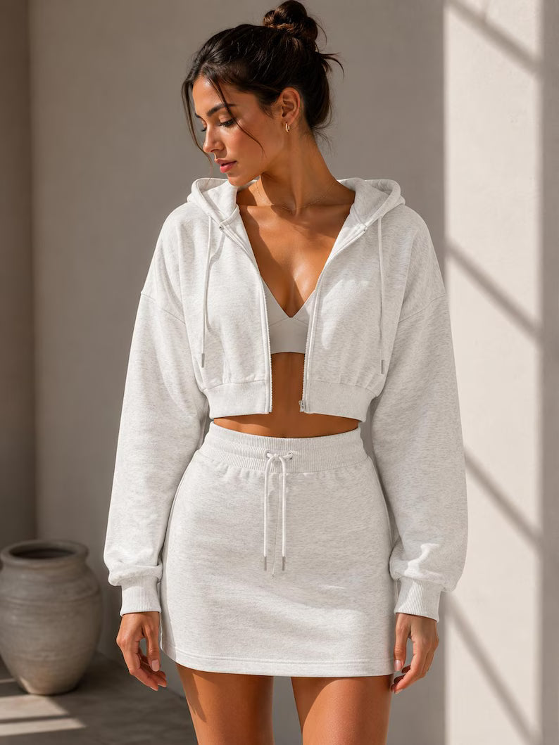Trendy Cropped Full-Zip Hoodie